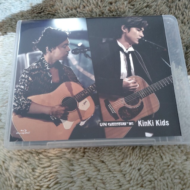 KinKi Kids(キンキキッズ)のMTV　Unplugged：KinKi　Kids Blu-ray エンタメ/ホビーのDVD/ブルーレイ(ミュージック)の商品写真