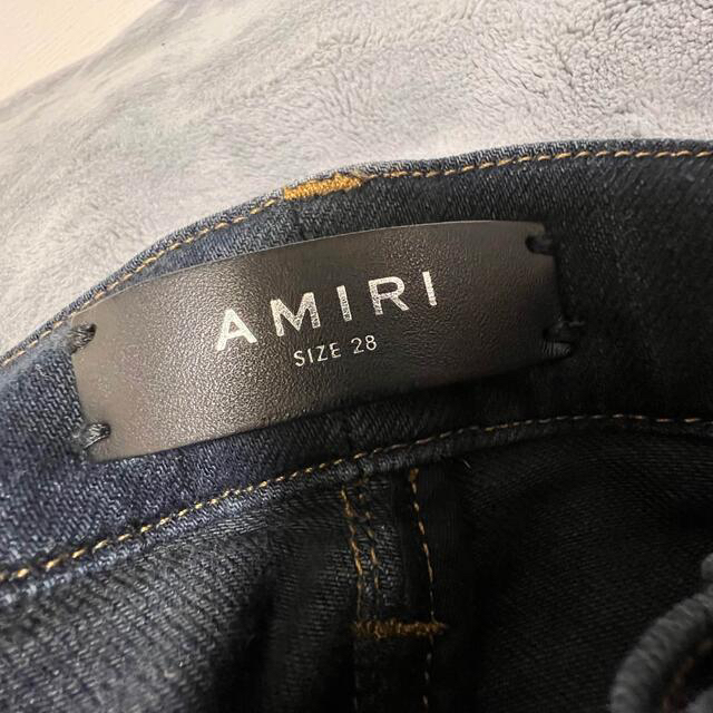 AMIRI パンツ メンズのパンツ(デニム/ジーンズ)の商品写真