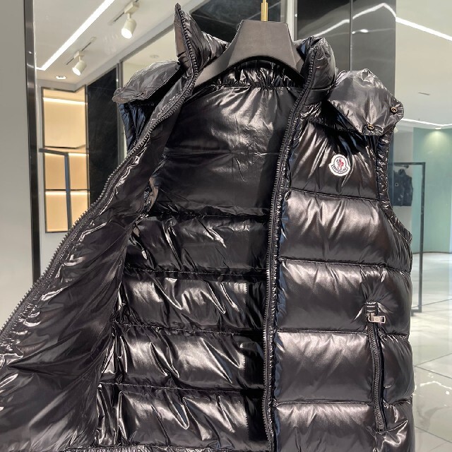 MONCLER  ダウン ベスト