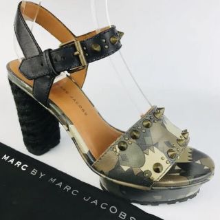 マークバイマークジェイコブス(MARC BY MARC JACOBS)の極美品★マークバイマークジェイコブス・レザー  スタッズ サンダル（37）(サンダル)