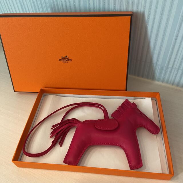人気ブランドの新作 Hermes - HERMES エルメス ロデオチャームMM