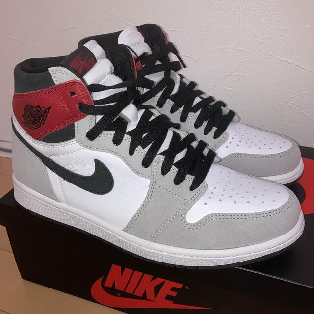 NIKE AIR JORDAN 1 LIGHT SMOKE GREY