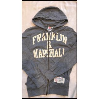 珍しいデザインFranklin Marshallジップパーカー