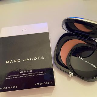 マークジェイコブス(MARC JACOBS)のMARC JACOBS 日本未発売フェイスパウダー(フェイスパウダー)