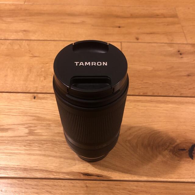 TAMRON(タムロン)のTamron 70-300mm f/4.5-6.3 Di III RXD スマホ/家電/カメラのカメラ(レンズ(ズーム))の商品写真