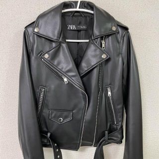 ザラ(ZARA)のzara ライダース(ライダースジャケット)