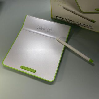 ワコム(Wacom)のWacom Bamboo Pad グリーン(PC周辺機器)