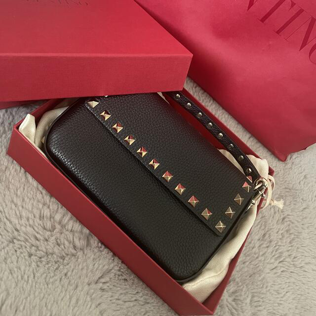 VALENTINO(ヴァレンティノ)のvalentino ショルダーバック レディースのバッグ(ショルダーバッグ)の商品写真