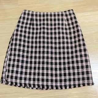 エイチアンドエム(H&M)の黒×ピンク ツイードミニタイトスカート(ミニスカート)