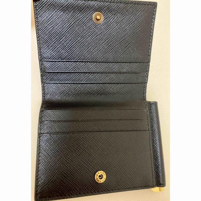 新製品情報も満載 新品 PRADA プラダ マネークリップ 折り財布 カード