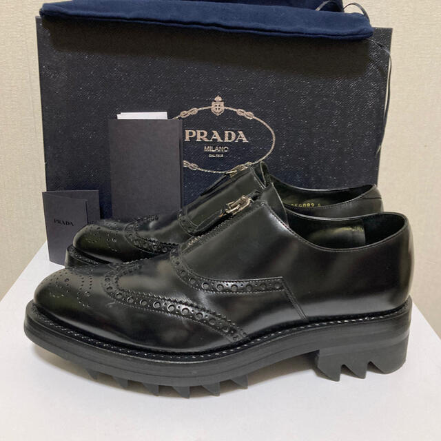 PRADA シャークソール