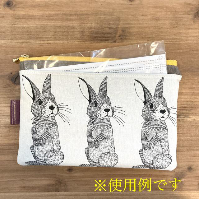 2022新款 帆布のマルチポーチ ハンドメイドの通販 by chaki's shop|ラクマ フラットポーチ くま お得超激得
