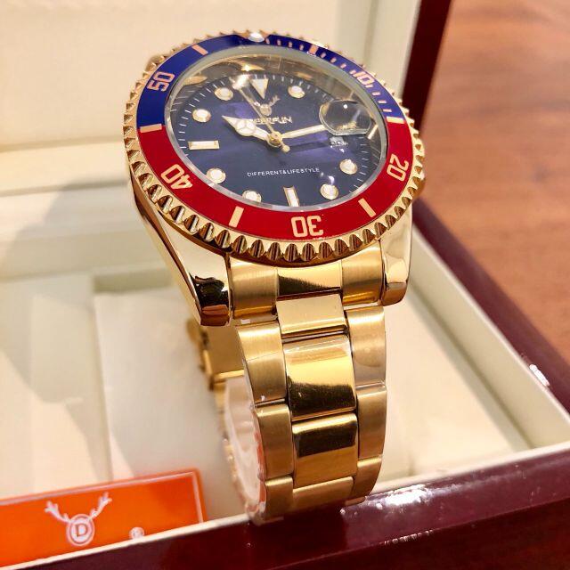 高級感のあるダブルロック メンズ腕時計・ ネイビー赤青枠×ゴールド