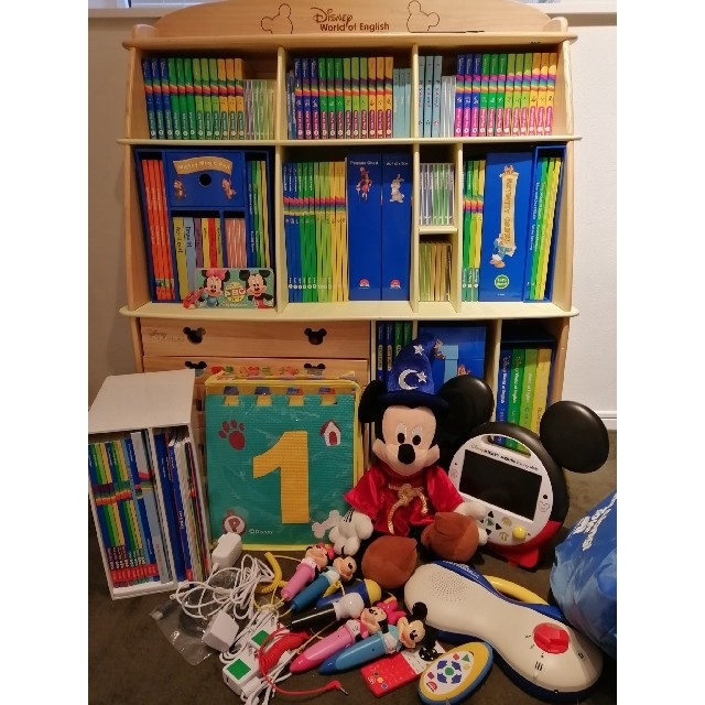 Disney(ディズニー)のディズニー英語　リニューアル　フルセット キッズ/ベビー/マタニティのおもちゃ(知育玩具)の商品写真