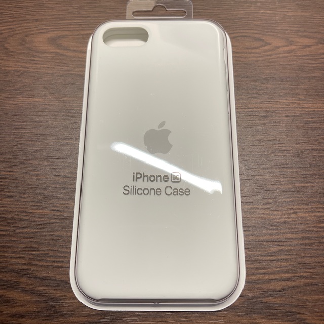 Apple(アップル)のアップル iPhoneSE シリコーンケース/ホワイト スマホ/家電/カメラのスマホアクセサリー(iPhoneケース)の商品写真