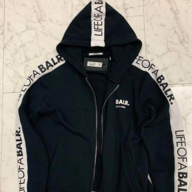 ボーラー　BALR. ロゴ入り　スウェット新品早い者勝ち❗