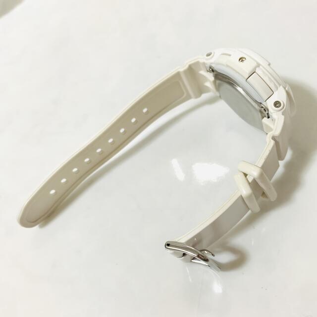 Baby-G(ベビージー)の美品　CASIO カシオ　Baby-G ホワイト　レディース　腕時計　ホワイト　 レディースのファッション小物(腕時計)の商品写真