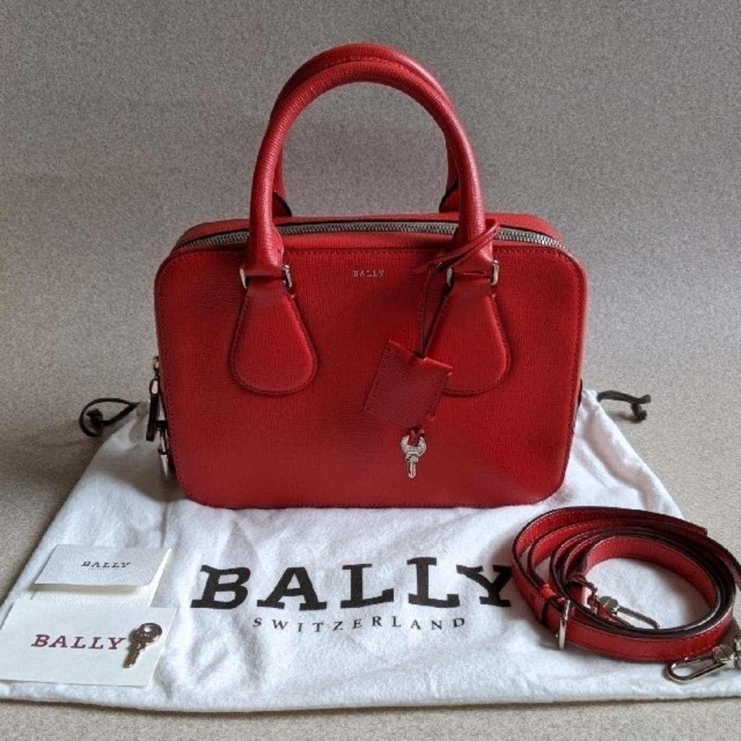 Bally(バリー)のBALLY 2WAY レッド ハンドバック ショルダーバッグ レディースのバッグ(ショルダーバッグ)の商品写真