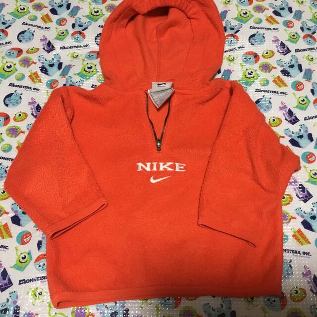 中古　キッズ　オレンジ　フリース  Nike 2T キッズ/ベビー/マタニティのキッズ服男の子用(90cm~)(ジャケット/上着)の商品写真