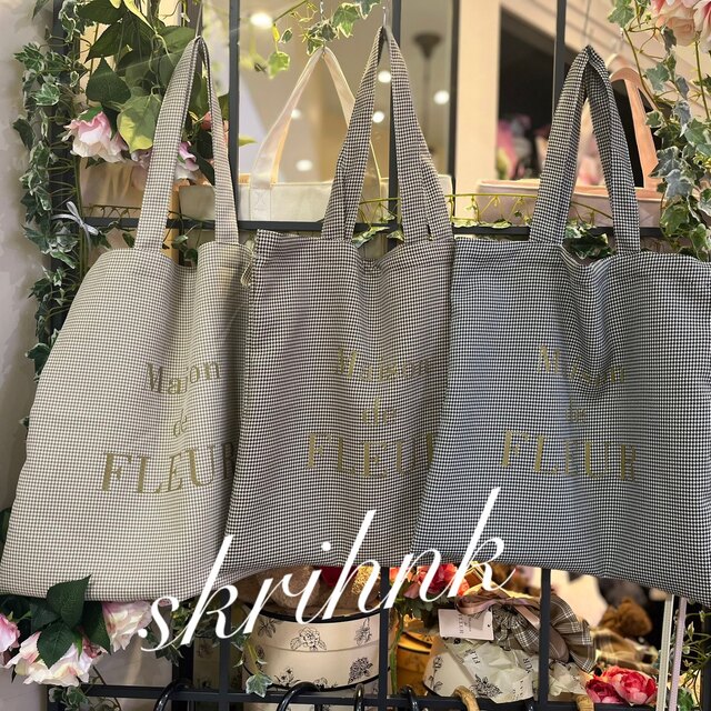 Maison de FLEUR(メゾンドフルール)の限定♡メゾンドフルール♡千鳥格子柄♡エコバッグ♡ジルスチュアート♡アンクルージュ レディースのバッグ(エコバッグ)の商品写真