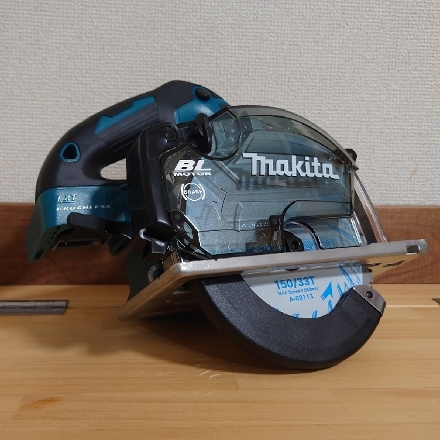 Makita(マキタ)のマキタ　18V　新品　充電式チップソーカッター　CS553DZS スポーツ/アウトドアの自転車(工具/メンテナンス)の商品写真