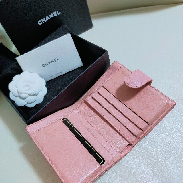 Chanelシャネル 二つ折財布♡可愛いピンク色 - www.sorbillomenu.com