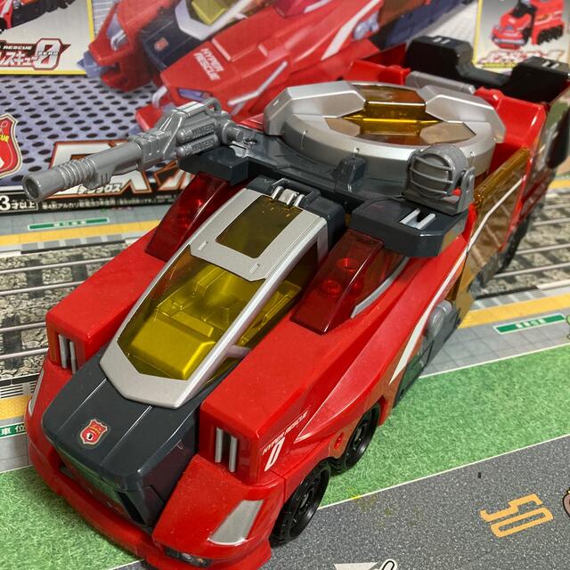 Takara Tomy - トミカ DXハイパーレスキュー01合体セットの通販 by