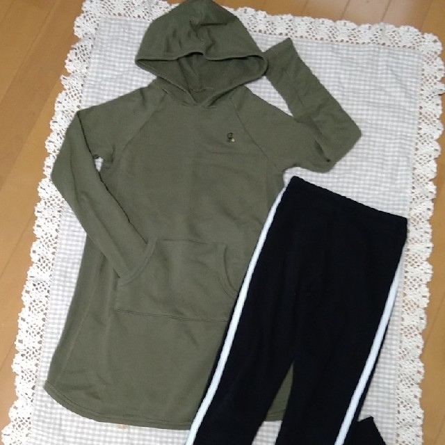 ベルメゾン(ベルメゾン)のカーキスウェット120セット キッズ/ベビー/マタニティのキッズ服女の子用(90cm~)(その他)の商品写真