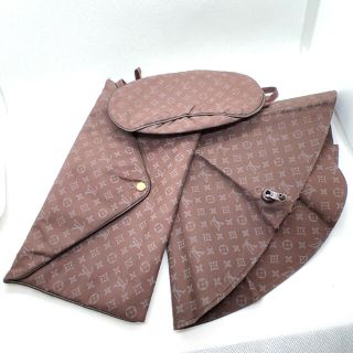 LOUIS  VUITTON 2005年ノベルティ エアピロー アイマスク