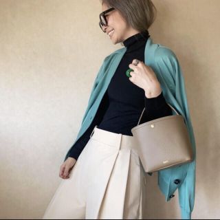 chiiiibag レザーバスケット taupe