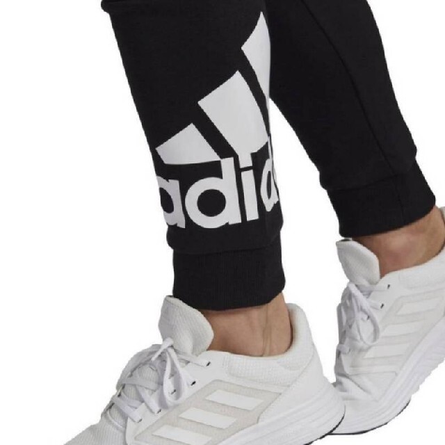 定番大特価 adidas BLACKの通販 by SA 複数割引400円引き。
's shop|アディダスならラクマ - 新品 adidas スエット上下セット 限定品新品