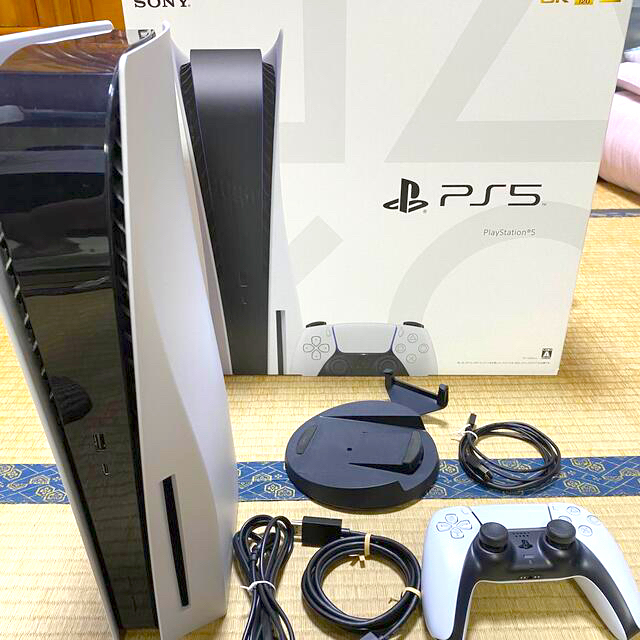 【美品】ps5本体  CFI -1000A01