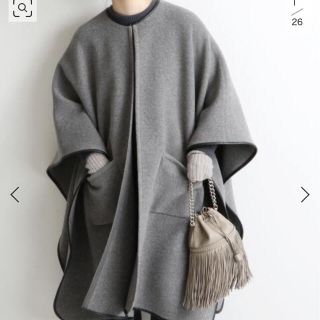 IENA LA BOUCLE マントコート ポンチョ ベージュ ウール ロング丈 IENA LA BOUCLE マントコート ポンチョ ベージュ ウール ロング丈
