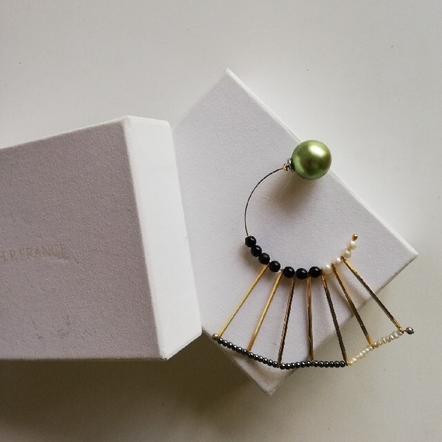 アウトレット 美品 H.P.FRANCE ピアス | asociatiahaero.ro