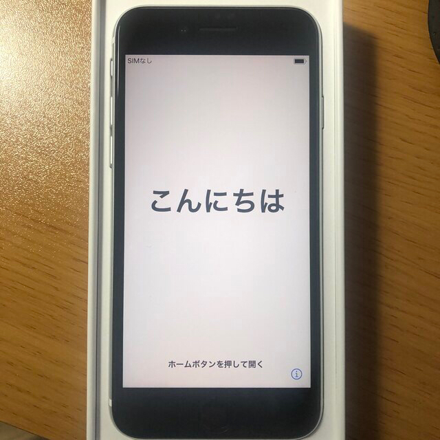 iPhone SE 第二世代 White 64GB 6