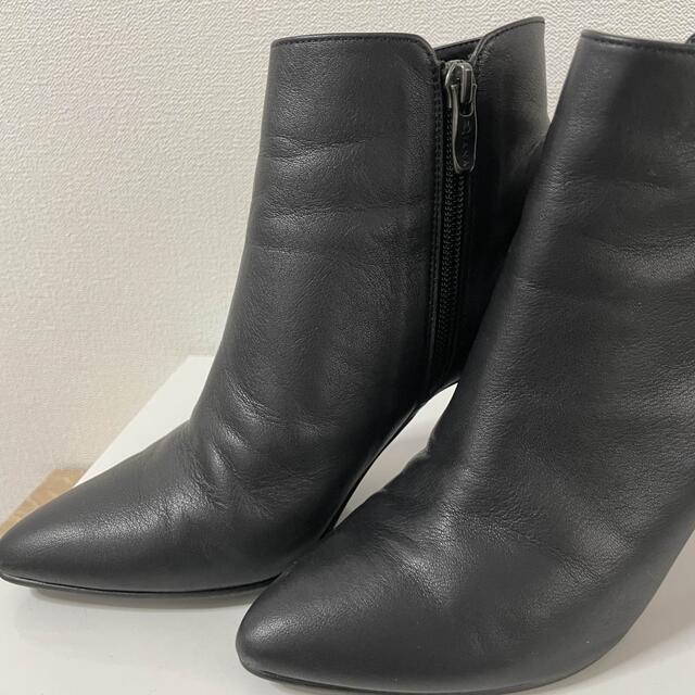 DIANA(ダイアナ)のダイアナ　ショートブーツ　23センチ　本革　黒　美品　送料込み レディースの靴/シューズ(ブーツ)の商品写真