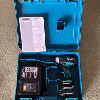 マキタ(Makita)のマキタ 充電式 ドライバ ドリル makita(その他)