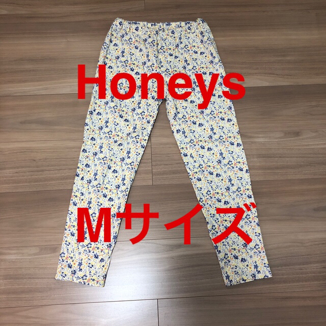 HONEYS(ハニーズ)の【こまさん専用】パンツ　花柄　白　Honeys レディースのパンツ(カジュアルパンツ)の商品写真
