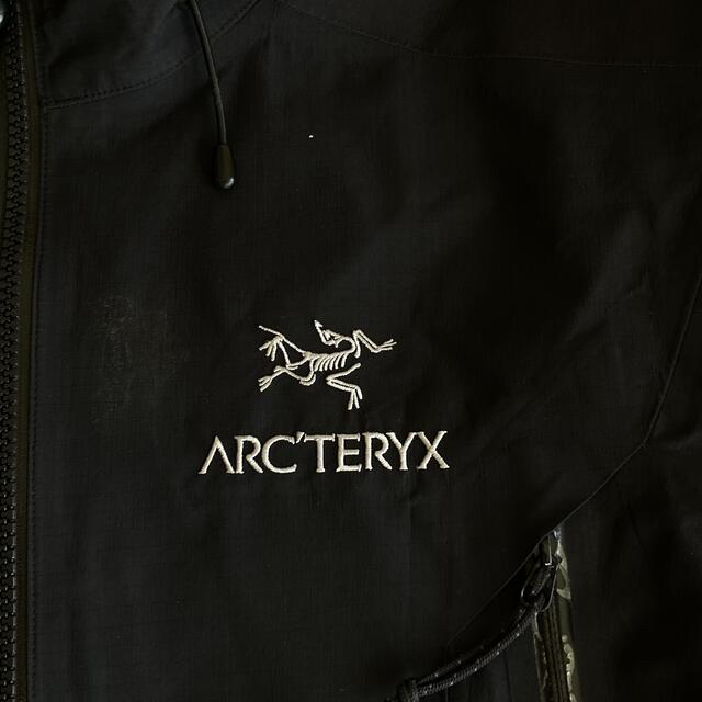ARC'TERYX(アークテリクス)の【専用】Arc’teryx beta AR  black S size メンズのジャケット/アウター(マウンテンパーカー)の商品写真