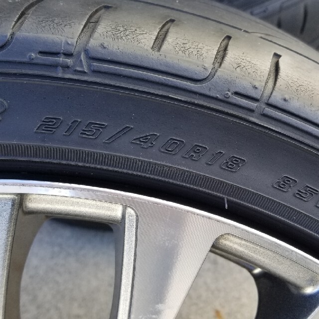 プリウス用として　215/40R18 　４本 5