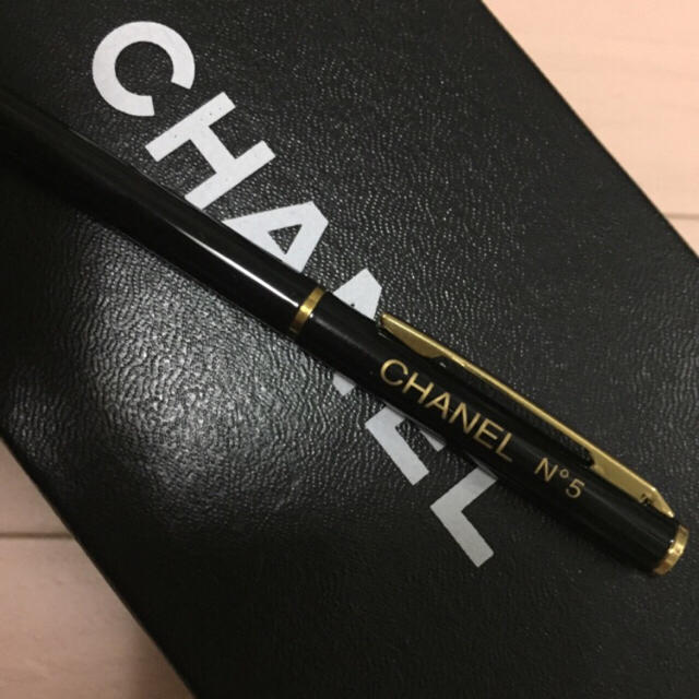 CHANEL(シャネル)のシャネル ボールペン インテリア/住まい/日用品の文房具(ペン/マーカー)の商品写真