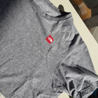 ザノースフェイス(THE NORTH FACE)のノースフェイス　Tシャツ　グレー(Tシャツ/カットソー(半袖/袖なし))