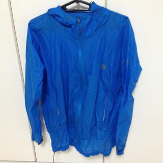 ザノースフェイス(THE NORTH FACE)のかっこいいブルーのスポーツウェア☆(ブルゾン)