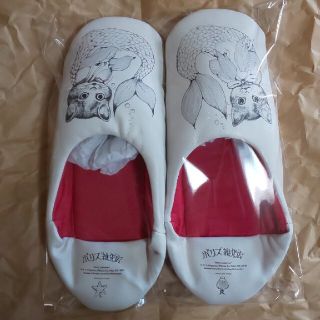 ではありま ヒグチユウコ by xixi's shop|ラクマ ルームシューズ