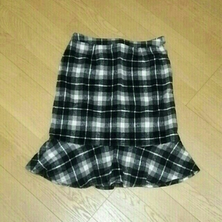チャオパニック(Ciaopanic)の裾フリル   チェックスカート☆美品(ひざ丈スカート)