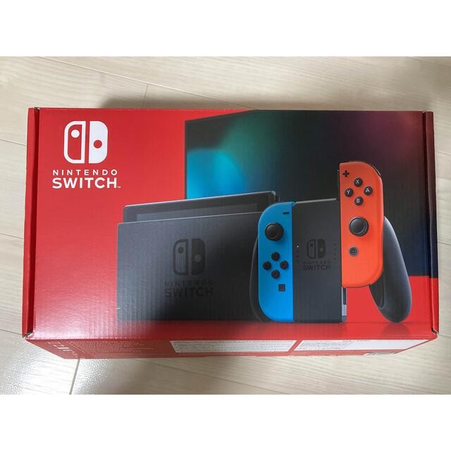 新型　Nintendo Switch