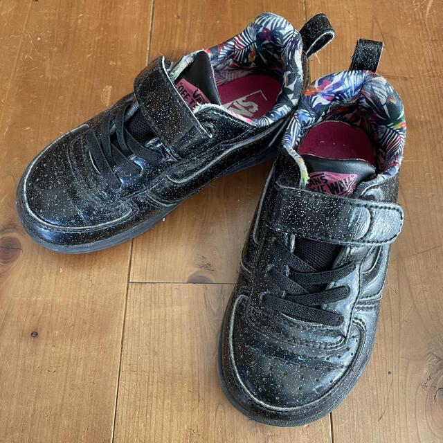Vans 男の子 Vans スニーカー フォーマル 17cmの通販 By Yukimama ヴァンズならラクマ Vans 男の子 Vans スニーカー フォーマル 17cmの通販 By Yukimama ヴァンズならラクマ