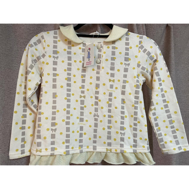 SPY(スパイ)の【未使用】130女児　カットソー　studio momo キッズ/ベビー/マタニティのキッズ服女の子用(90cm~)(Tシャツ/カットソー)の商品写真