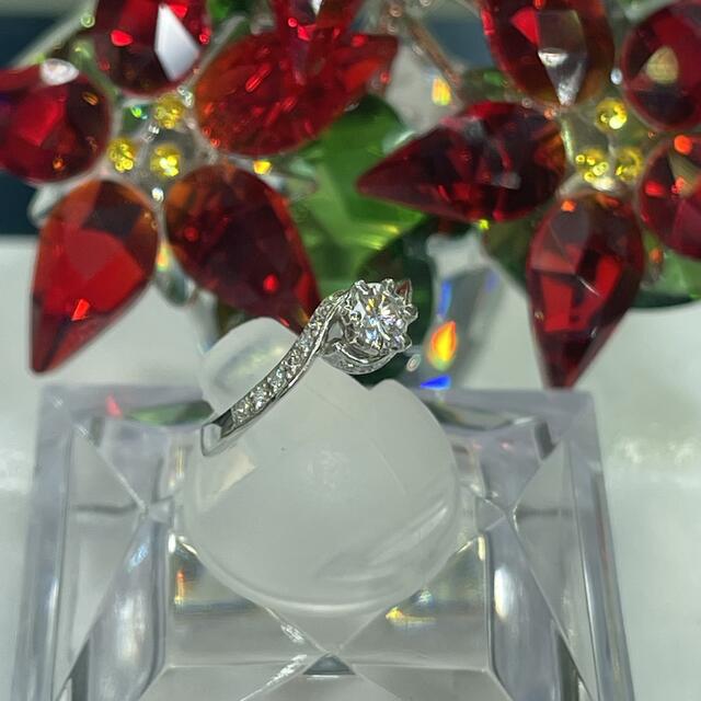 【新品】Pt950 ダイヤモンドリング 8号 0.321ct【34】 レディースのアクセサリー(リング(指輪))の商品写真