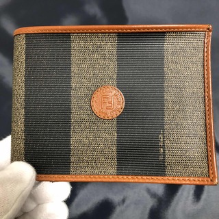 フェンディ(FENDI)のFENDI　ペカン柄　二つ折り　財布　ヴィンテージ(折り財布)